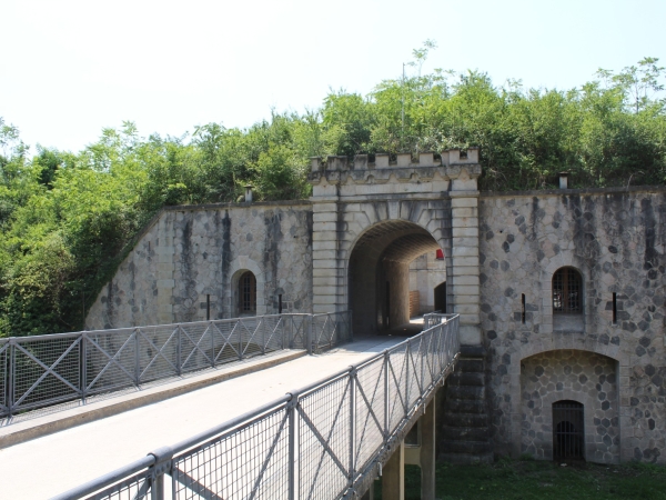 Le fort de Feyzin aidé par le loto  du patrimoine