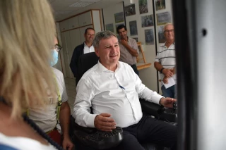 Christophe Guilloteau en visite à la MFR de Lamure-sur-Azergues pour soutenir la filière bois