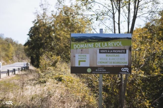 Des panneaux pour signaler 