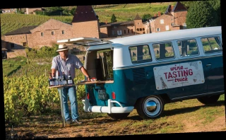 Visite à bord d’un «wine tasting truck»