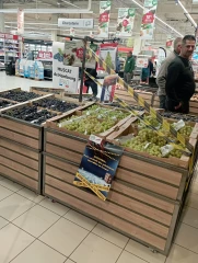Opération stickage des producteurs de fruits 