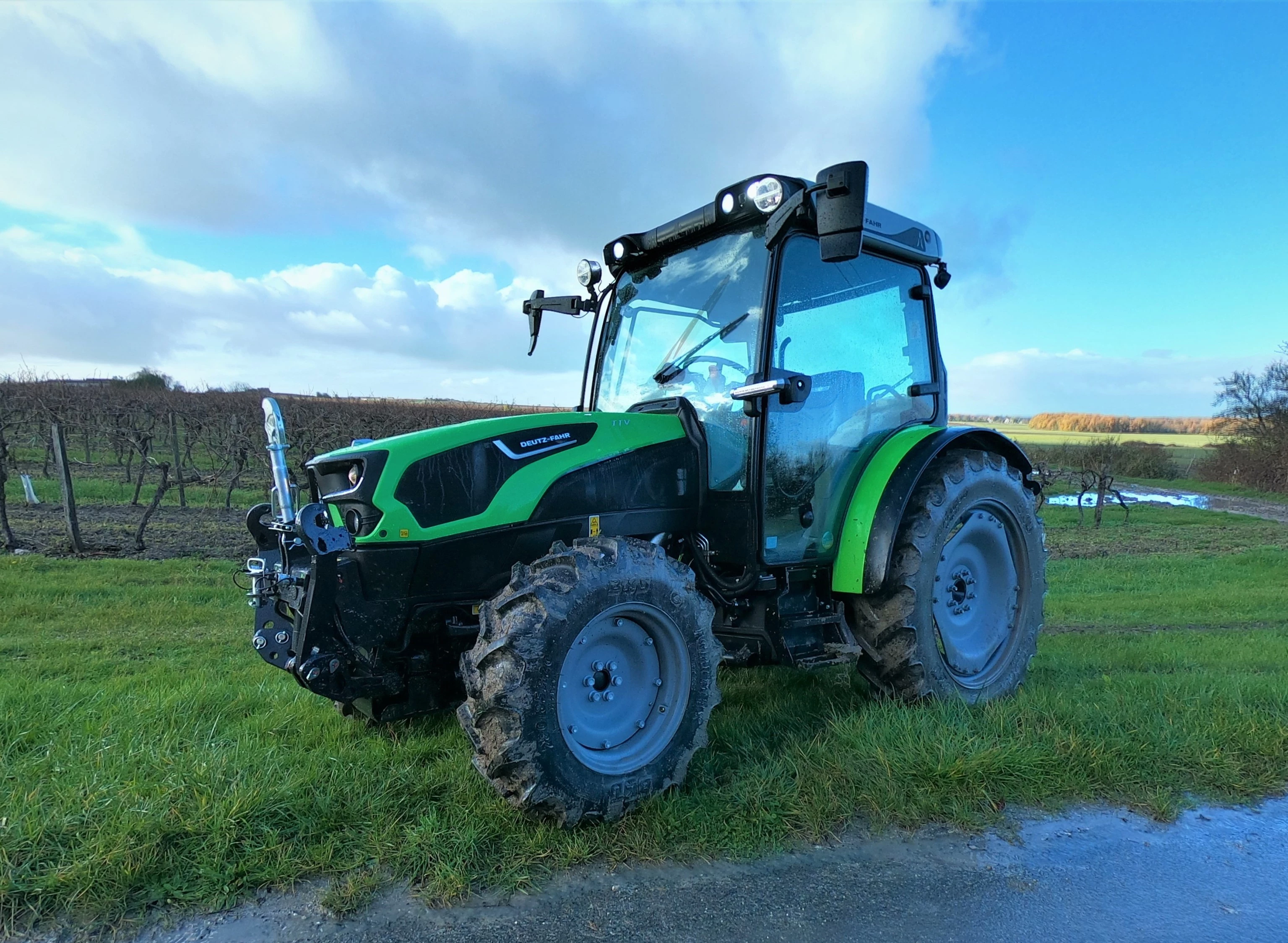 Deutz-Fahr : une gamme compacte à variation continue