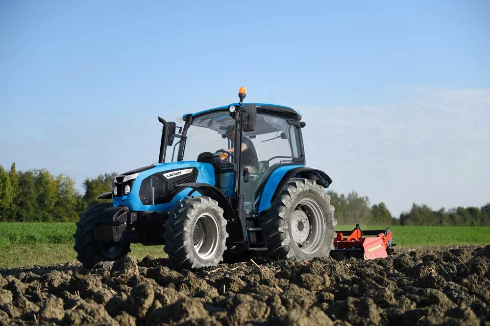 Landini : la série 4 passe Stage V