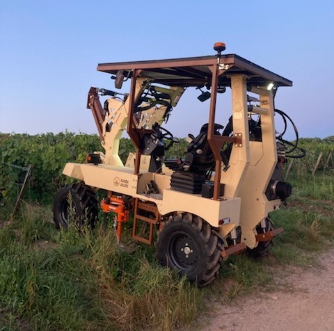 Des tracteurs électriques font leur apparition dans les vignes