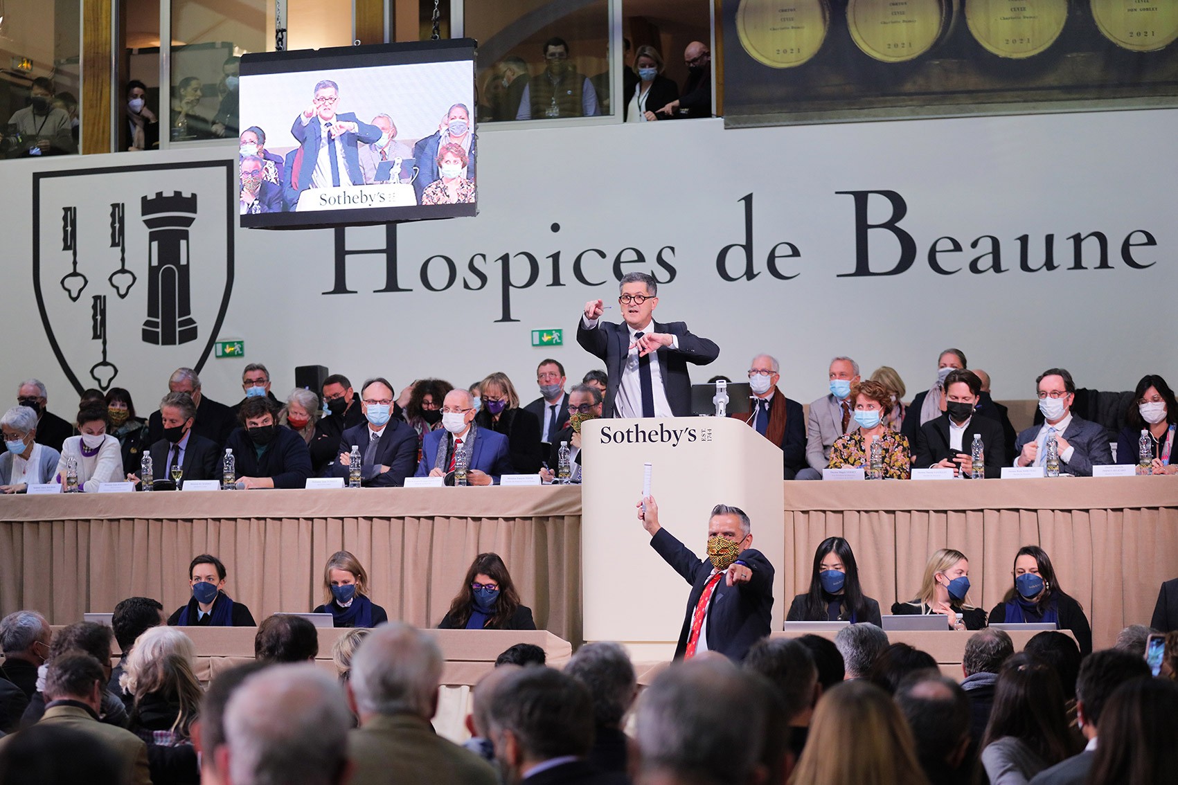 Les enchères s’envolent à la vente des vins des Hospices de Beaune