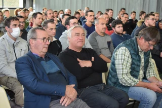 Rhône terre d'éleveurs : Du sol à la plante, en passant par l'éleveur