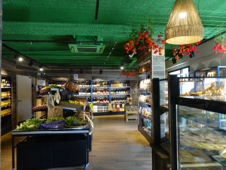 La Ferme des Perrelles ouvre un magasin de producteurs
